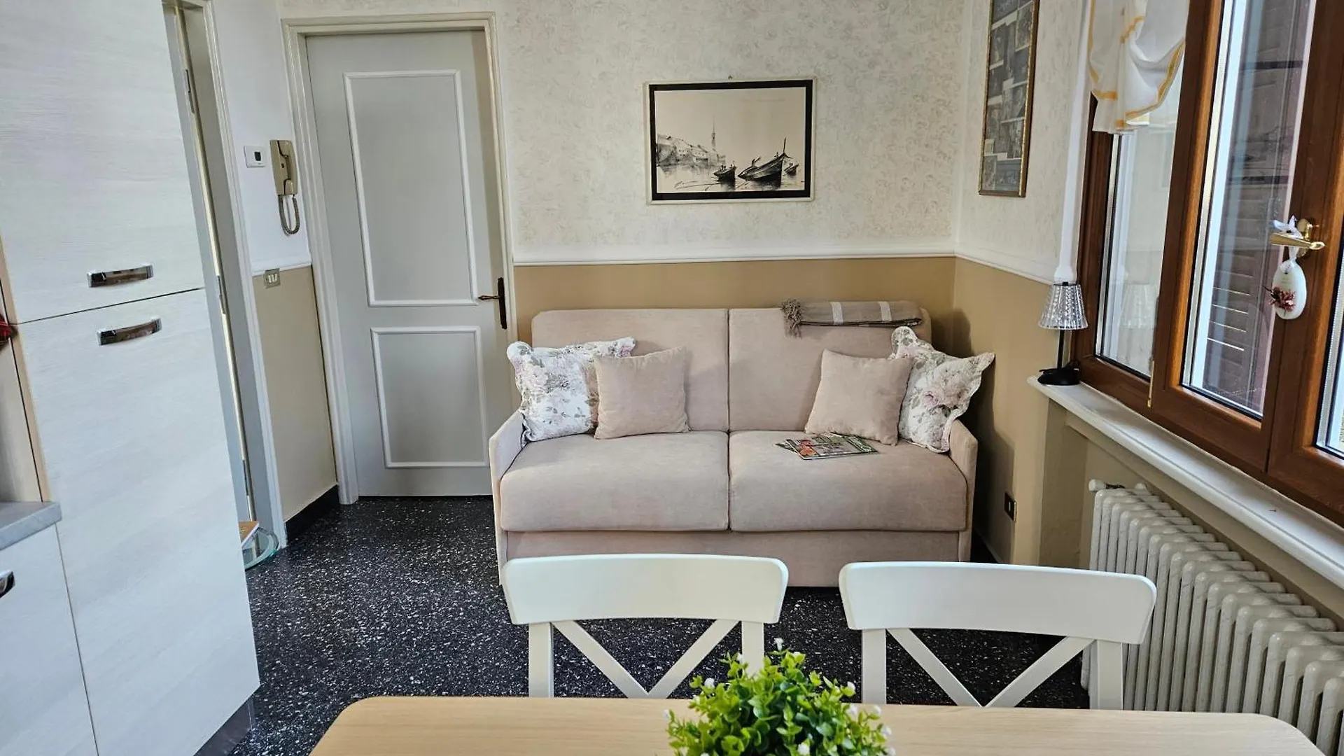 Apartment Vista Lago Luino Italy
